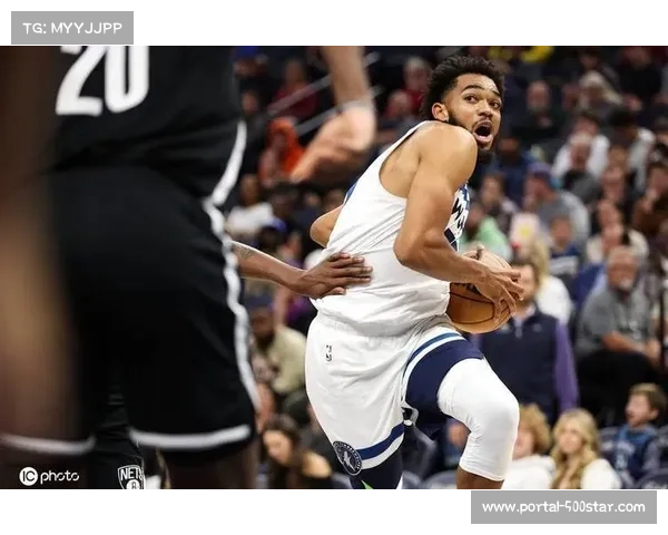 唐斯复出战掘金，森林狼内线双塔再合体